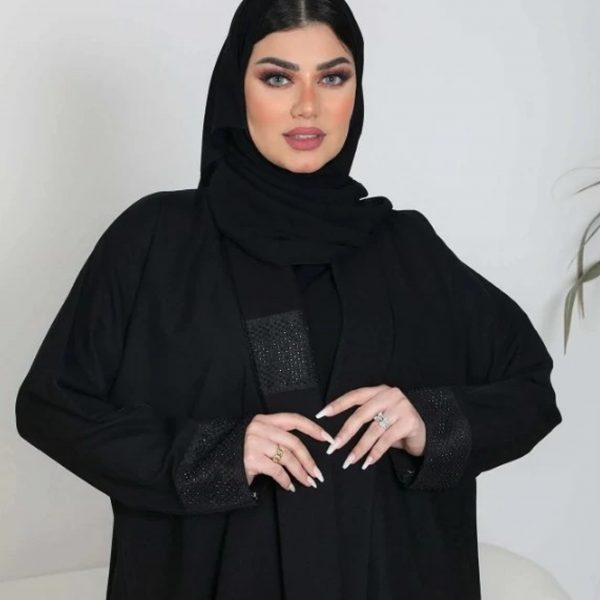 عباية كريب بياقة طويله